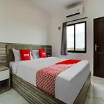 Oyo Capital O 90164 La\'Rissa Residence